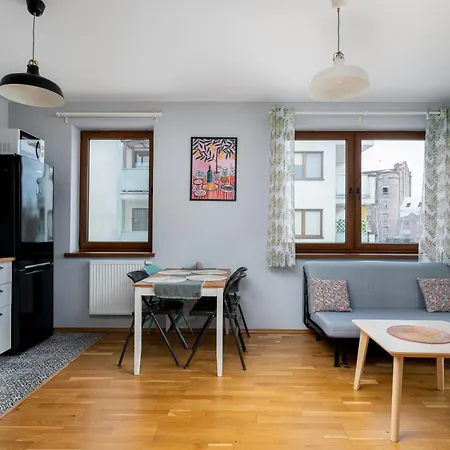 Apartment Tauron Arena Charming